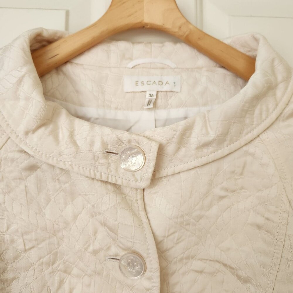 Escada Cropped Quilted Cream Jacket Blazer Vintage Rare Luxury Classic Office - Picture 3 of 16